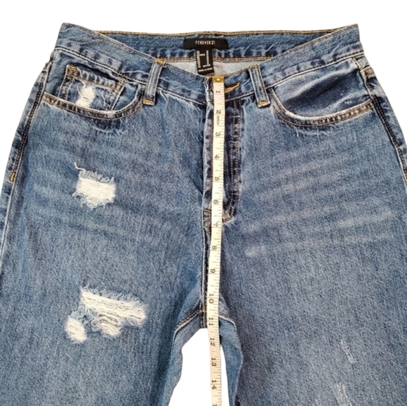 Forever 21 Distressed Boyfriend Jeans Womens Medium Blue High Rise Tapered Pants - Picture 4 of 9